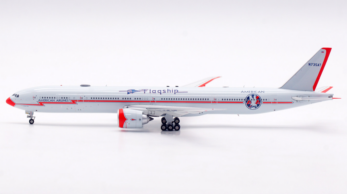 AV4379 | Aviation 400 | Boeing 777-323/ER American Airlines N735AT