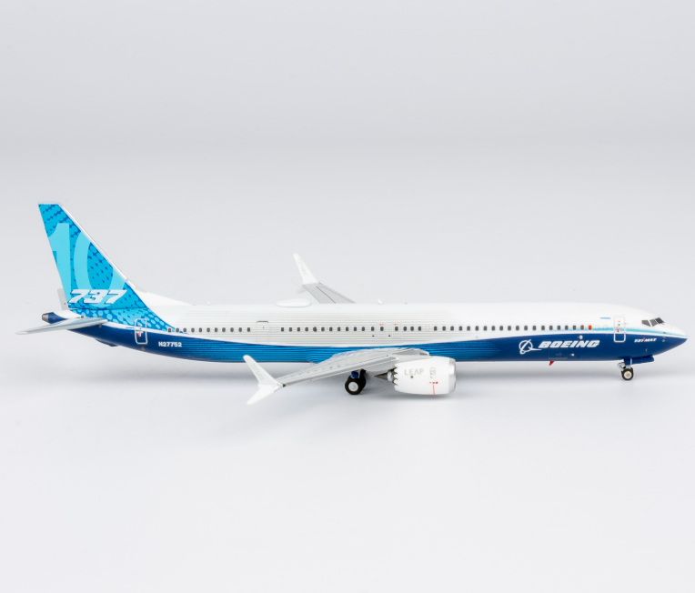 NG90005 | NG Models 1:400 | Boeing 737 MAX 10 Boeing House N27752