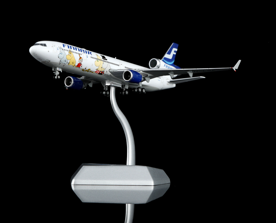 M101505 | HX Models 1:400 |McDonnell Douglas MD‑11 Finnair OH-LGF Santa Claus | is due July 2026