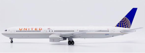 LH2506 | JC Wings 1:200 | Boeing 767‑400 United Airlines N76064 Broncos | is due August 2026