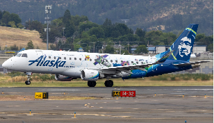 SA4135 | JC Wings 1:400 | Embraer E175 Alaska Airlines N659QX | is due August 2026