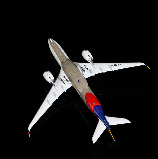 HA3590007 | Aero Polaris 1:400 | Airbus A350-900 Asiana Airlines HL8383
