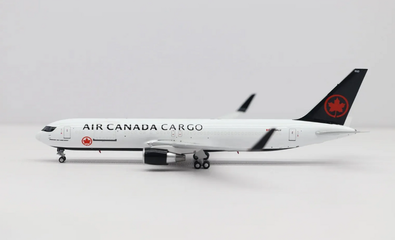 C0048 | C Models 1:400 | Boeing 767-300 Air Canada Cargo C-GHLU