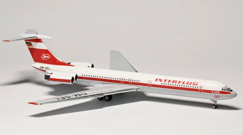 PH12052 | Phoenix 1:400 | lyushin IL-62M Interflug DM-SEL