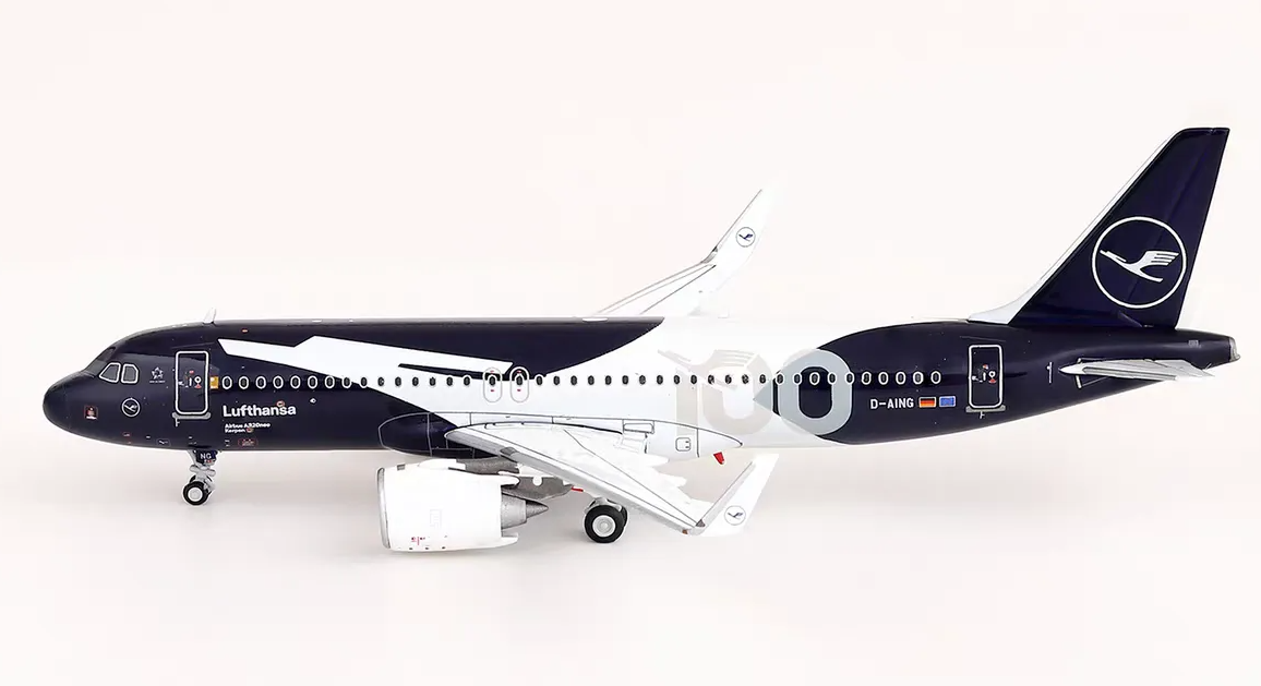 A420701 | HX Models 1:400 | Airbus A320neo Lufthansa D-AING 100th Anniversary