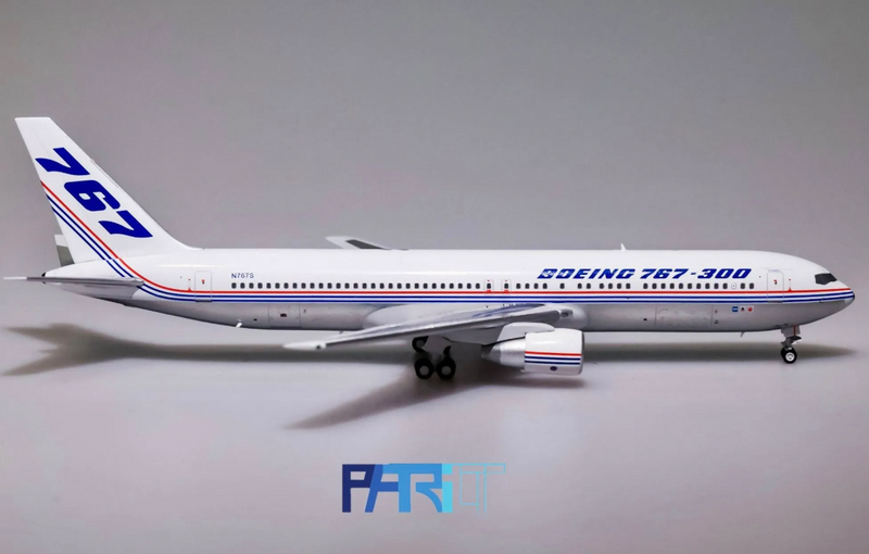 PT-400-024 | Patriot Models 1:400 | Boeing 767-300 Boeing House Colours