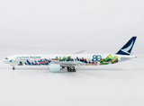 NG73110 | NG Models 1:400 | Boeing 777‑300ER Cathay Pacific B-KQU Spirit of Hong Kong – 80th Anniversary