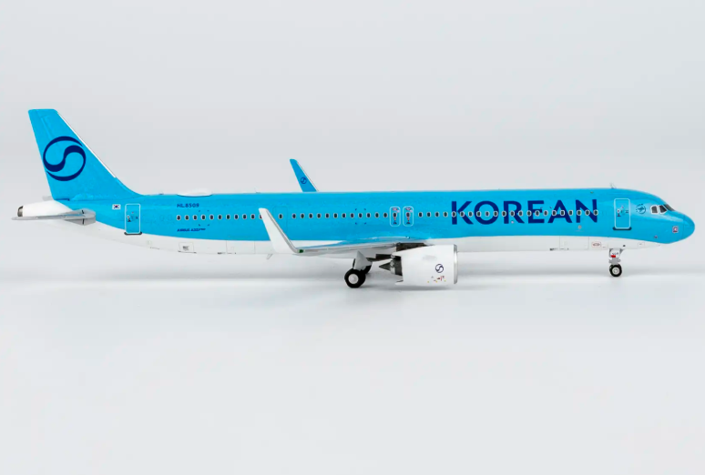 NG13144 | NG Models 1:400 | Airbus A321neo Korean Air HL8509 (Korean Air's first A321 in 2025's new standard livery)
