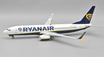 JFox 1:200 die-cast metal scale model of a Boeing 737-8AS Ryanair aircraft.