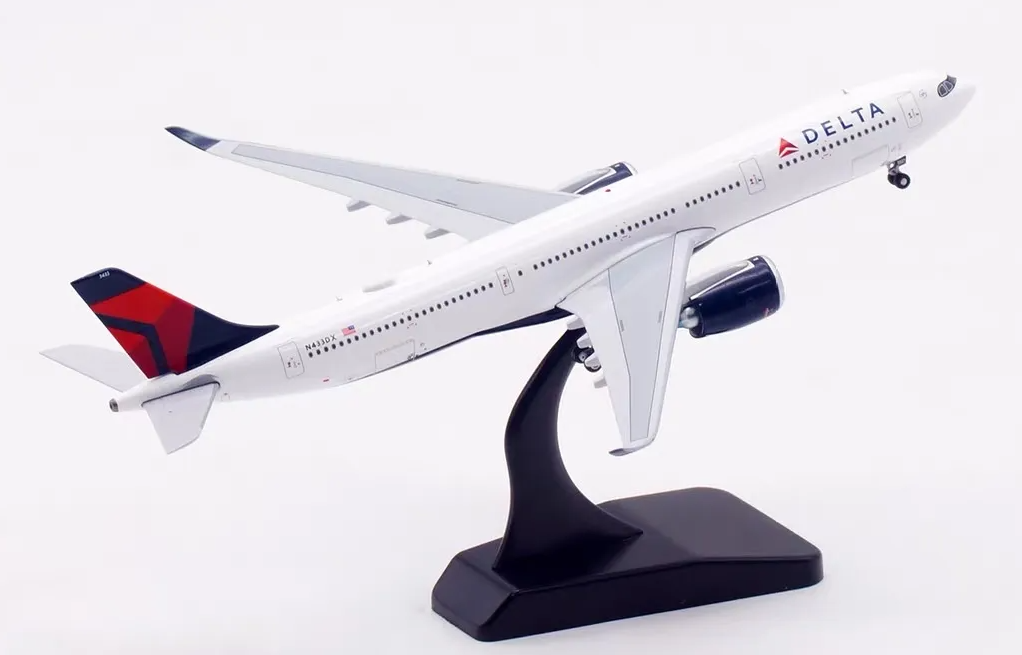 WB4067 | Aviation 400 | Airbus A330-941 Delta Air Lines N433DX (detachable gear) | is due May 2026