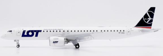 XX20872 | JC Wings 1:200 | Embraer E195-E2 LOT Polish Airlines SP-LEA | is due September 2026