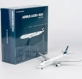 NG62083 | NG Models 1:400 | Airbus A330-300 Cathay Pacific Airways B-HLW