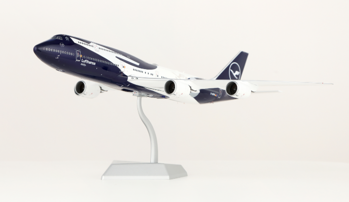 L2355 | SQ Wings 1:200 | Boeing 747-8 Lufthansa D-ABYN