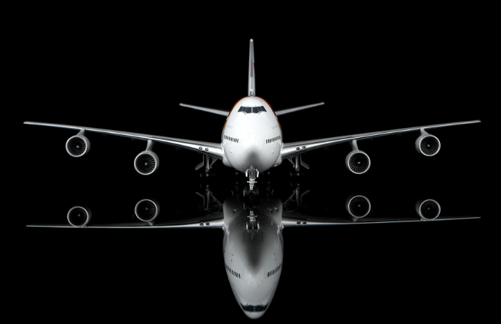 L2120 | SQ Wings 1:200 | Boeing 747-300 Iberia TF-ATI | is due July 2026
