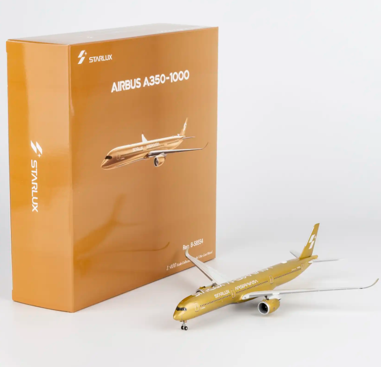 NG57048 | NG Models 1:400 | Airbus A350‑1000 Starlux Airlines B-58554 Airsorayama Golden
