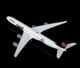 L2281 | SQ Wings 1:200 | Airbus 340-600 Lufthansa D-AIHK FC Bayern München special colours