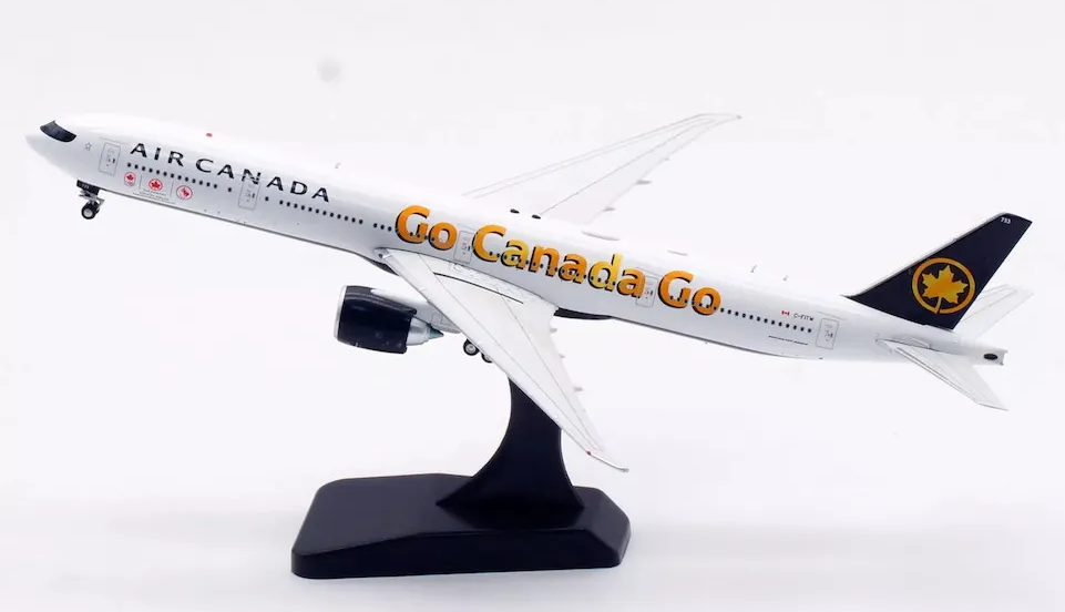 AV4211 | Aviation 400 1:400 | Boeing 777-333ER  Air Canada Go Canada Go C-FITW