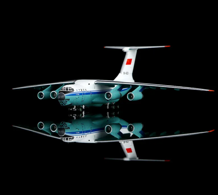 YY760101 | YY Wings 1:400 | Ilyushin Il‑76 China United Airlines B-4031 | is due October 2026