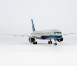 NG42060 | NG Models 1:200 | Boeing 757-200 United Airlines (blue tulip livery; without winglets; with Oscars trophy decal behind flight deck(both sides)) (with stand)