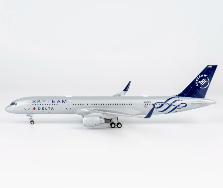 NG42062 | NG Models 1:200 | Boeing 757-200/w Delta Air Lines N717TW (SKYTEAM) (with stand) | is due September 2026