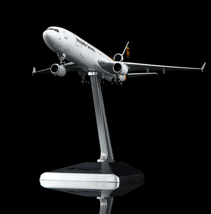 YY1120C | YY Wings 1:400 | McDonnell Douglas MD-11 UPS Airlines N259UP Interactive | is due December 2026