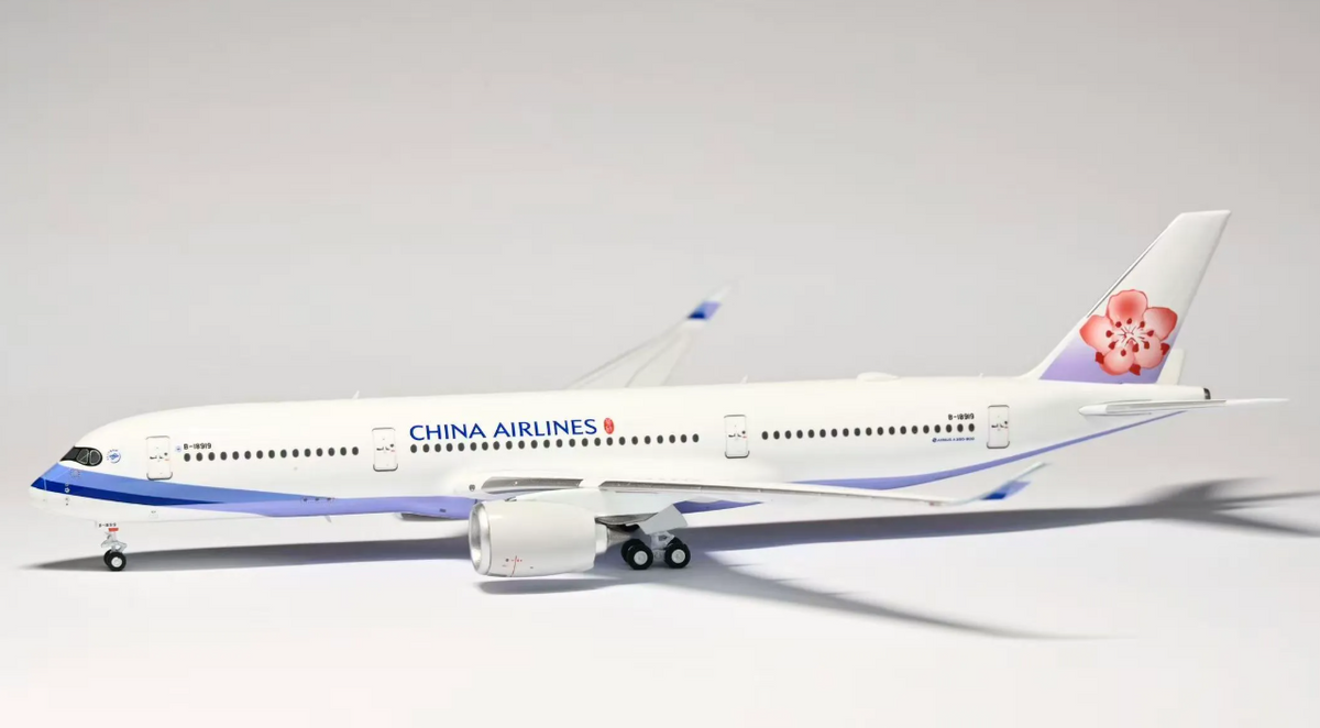 HA3590021 | Aero Polaris 1:400 | Airbus A350-900 China Airlines B-18919