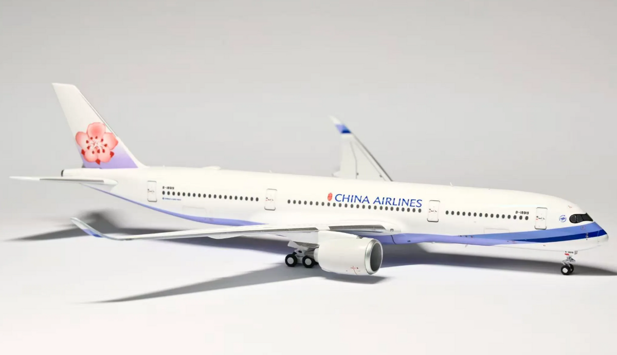 HA3590021 | Aero Polaris 1:400 | Airbus A350-900 China Airlines B-18919