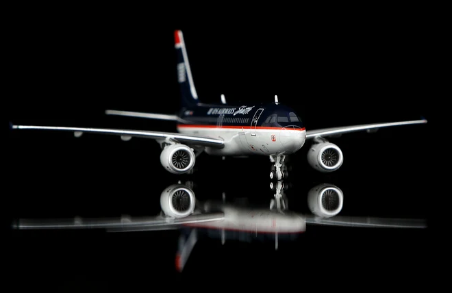 LJ11516-12 | Legacy Jets 1:400 | Airbus A320 US Airways (Shuttle) N105UW | is due December 2026