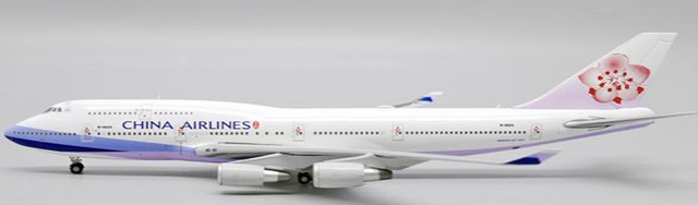 XX4977A | JC Wings 1:400 | Boeing 747-400 China Airlines B-18215 Flaps Down