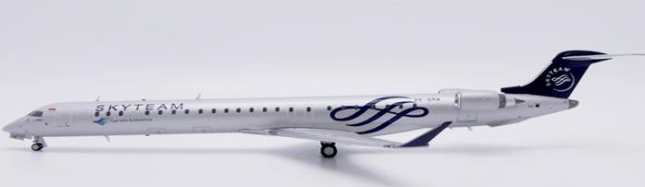 LH2511 | JC Wings 1:200 | Bombardier CRJ-1000ER Garuda Indonesia PK-GRA | is due February 2025