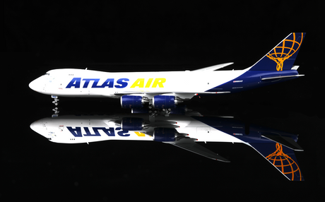 B632205C | HX Models 1:400 | Boeing B747-8F Atlas Air N860GT Interactive Version | is due July 2025