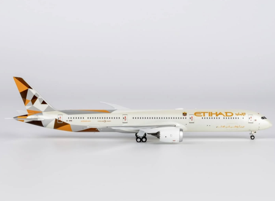 NG56032 | NG Models 1:400 |Boeing 787-10 Dreamliner Etihad Airways A6-BMB