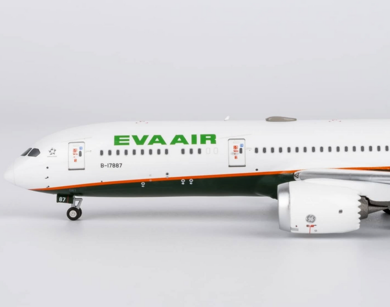 NG55141 | NG Models 1:400 | Boeing 787-9 Dreamliner Eva Airways B-17887 (with new titles)