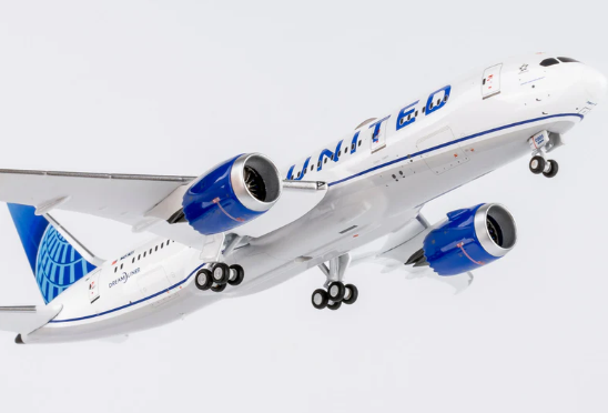 NG59032 | NG Models 1:400 | United Airlines 787-8 Dreamliner N45905 (Blue Evolution)