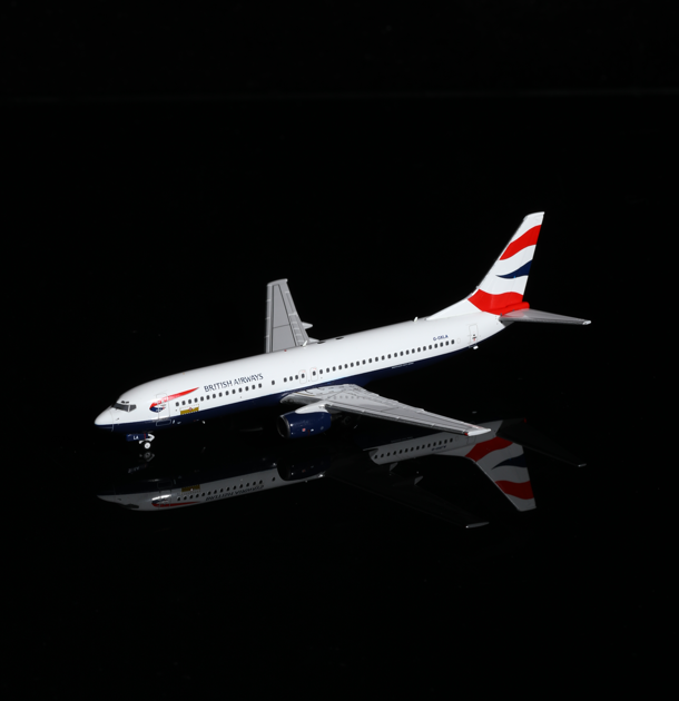 ARD4BA121 | ARD Models 1:400 | Boeing 737-800 British Airways G-OXLA