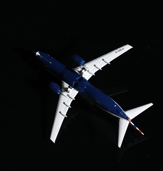 ARD4BA121 | ARD Models 1:400 | Boeing 737-800 British Airways G-OXLA