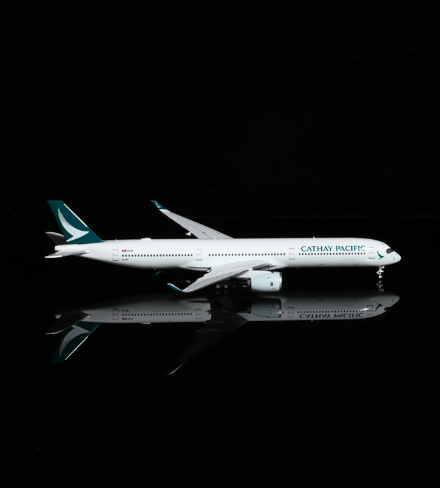 HA35K0004 | Aero Polaris 1:400 | Airbus A350-1000 Cathay Pacific B-LXP | is due October 2025