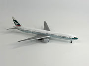 Herpa Wings 1:500 | Boeing 777-300 Cathay Pacific REG: B-HNE