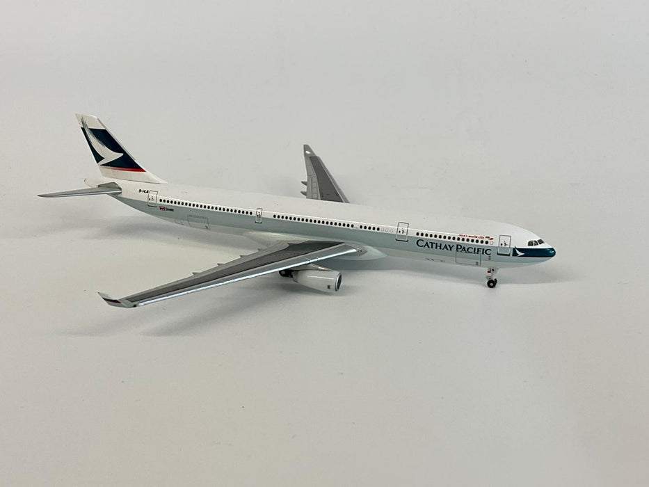 Herpa Wings 1:500 | Airbus 330-300 Cathay Pacific Reg: B-HLB