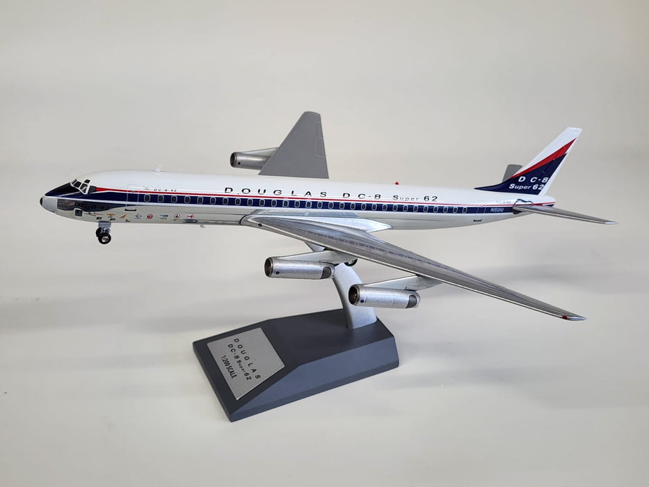 IF862PROT062P| InFlight200 1:200 | DC-8-62 HOUSE N1501U Polished with stand