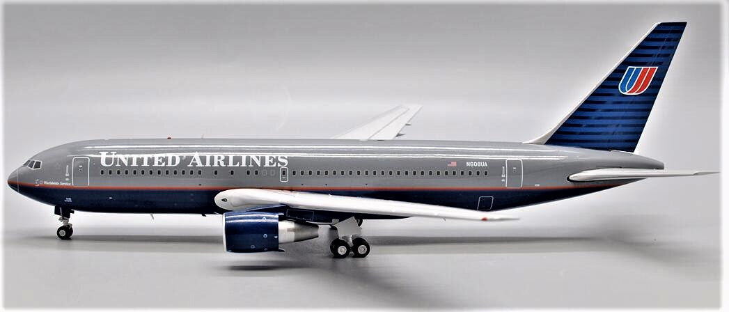 XX20158 | JC Wings 1:200 | Boeing 767-200 United Airlines Reg: N608UA With Stand