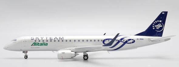 XX20263 | JC Wings 1:200 | Embraer ERJ-190STD Alitalia Skyteam Reg EI-RND | is due October 2024