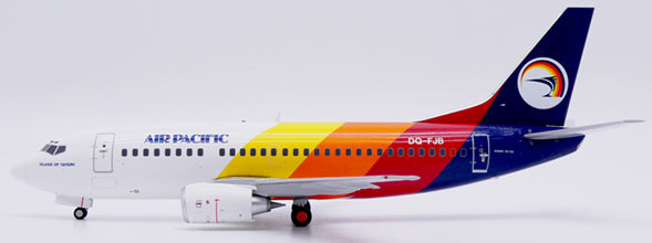 XX20494 | JC Wings 1:200 | Boeing 737-500 Air Pacific DQ-FJB, 'Old Logo' (with stand) | is due March 2025