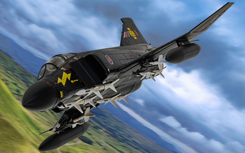 AA27904 | Corgi 1:72 | McDonnell Douglas Phantom II FG.1 - XV582 'Black Mike'