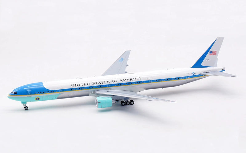 B-USAF-773-01P | Blue Box 1:200 | Boeing 777-300 United States of America | is due November 2025