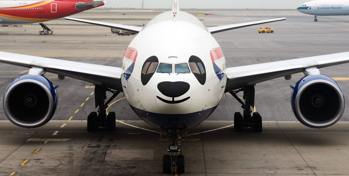 BBOX2538 | JC Wings 1:200 | Boeing 777-200 British Airways G-YMMH, 'Panda' (with stand)