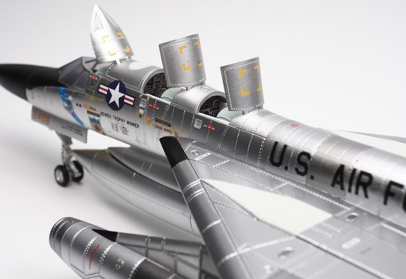 CBW72B5801 | Calibre Wings 1:72 | Convair B-58A 'Hustler', Bendix Trophy winner, USAF Museum, Daytona, Ohio