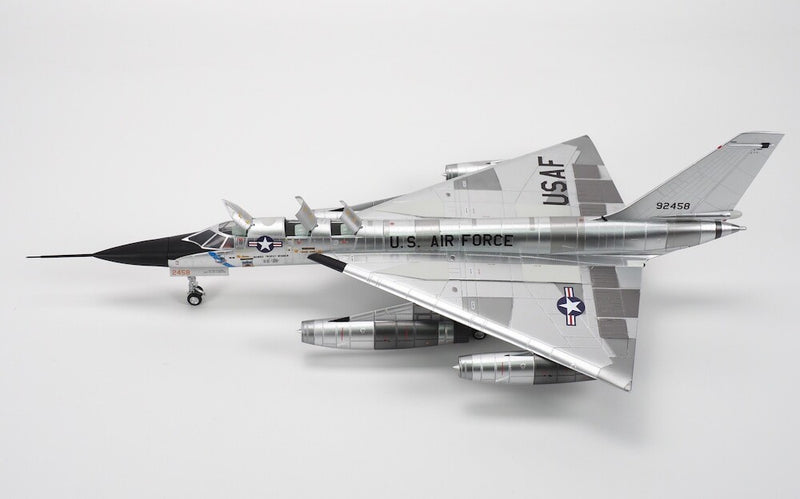CBW72B5801 | Calibre Wings 1:72 | Convair B-58A 'Hustler', Bendix Trophy winner, USAF Museum, Daytona, Ohio