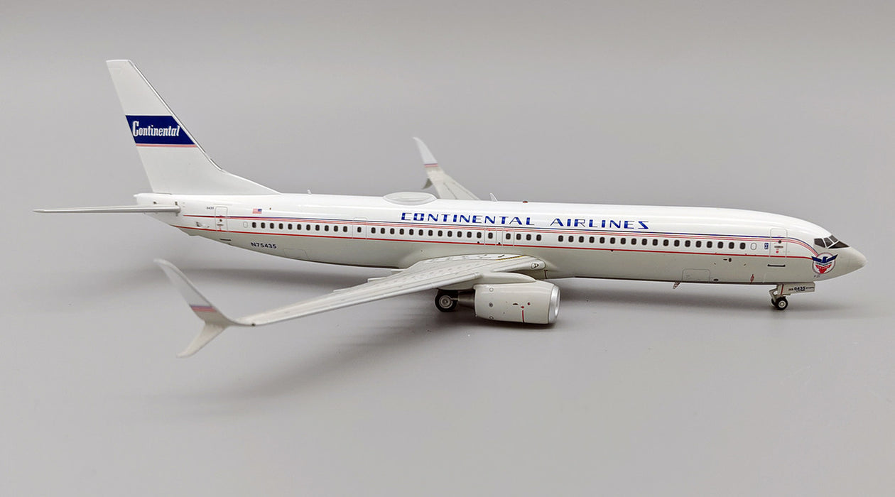 IF739CO0224 | InFlight200 1:200 | Boeing 737-924ER United in Continental Airlines scheme N75435 (with stand)