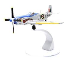 AA32206 | Corgi 1:72 | North American P-51D Mustang IV, KM272 'Dooleybird' No. 19 Squadron RAF, Flt. Lt. Dooley England, 1945